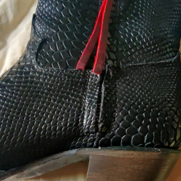 Freebird Miramar Black Textured Ankle Boots - Picture 8 of 16